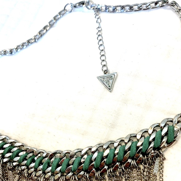 Guess Waterfall Chain Choker Necklace - Picture 2 of 3